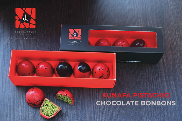 Kunafa Pistachio Chocolate Bonbon
